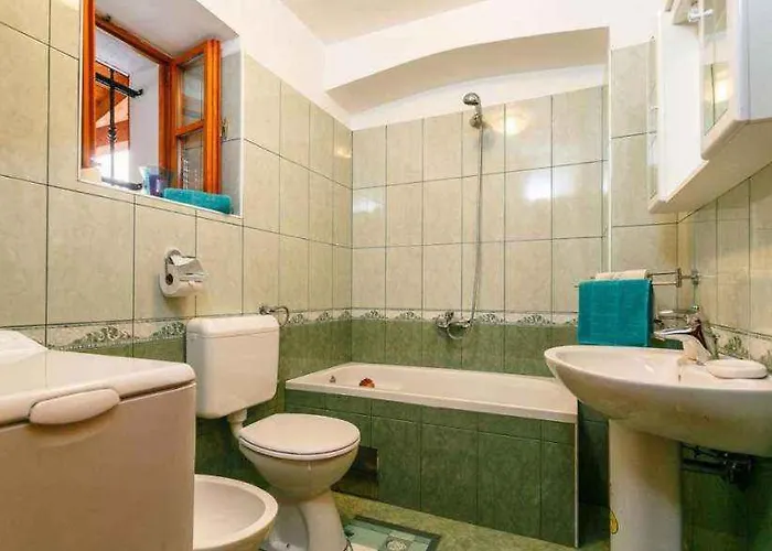 In 39096 Villa *
