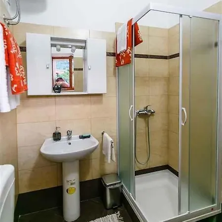 In 39096 别墅 Drivenik